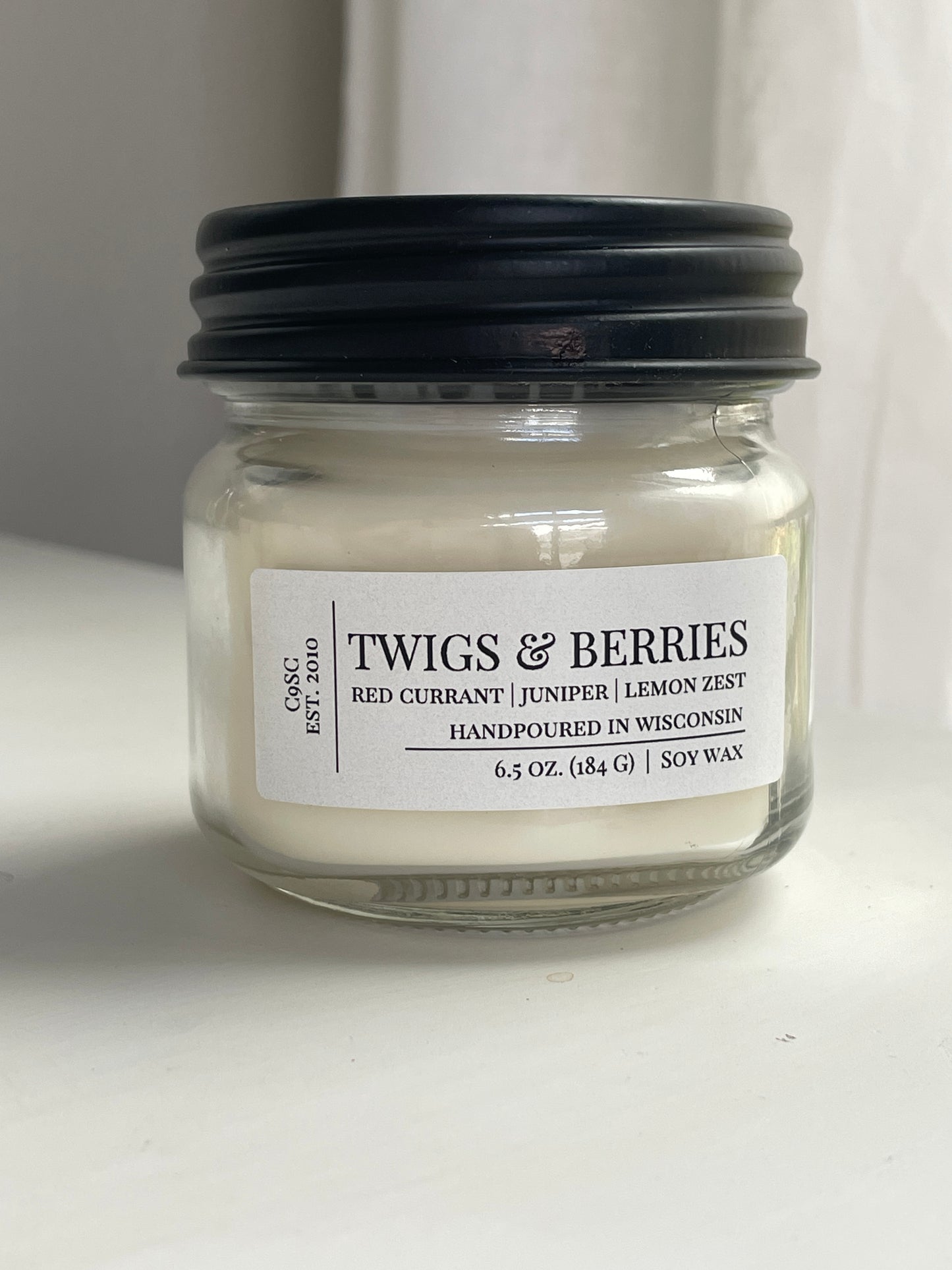 Twigs and Berries Soy Candle: Red Currant, Juniper, Lemon Zest