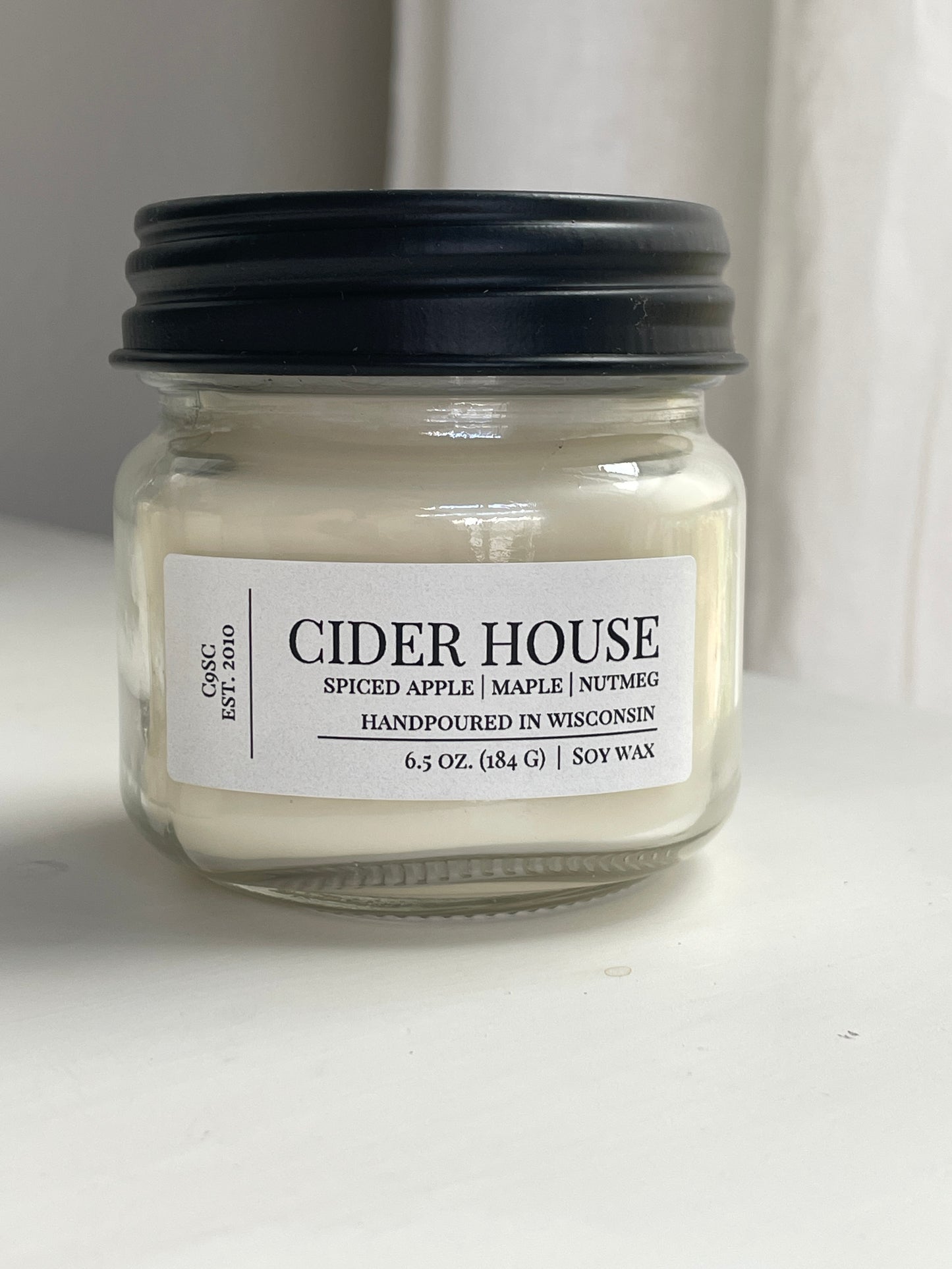 Cider House Soy Candle: Spiced Apple, Maple Sugar, Nutmeg