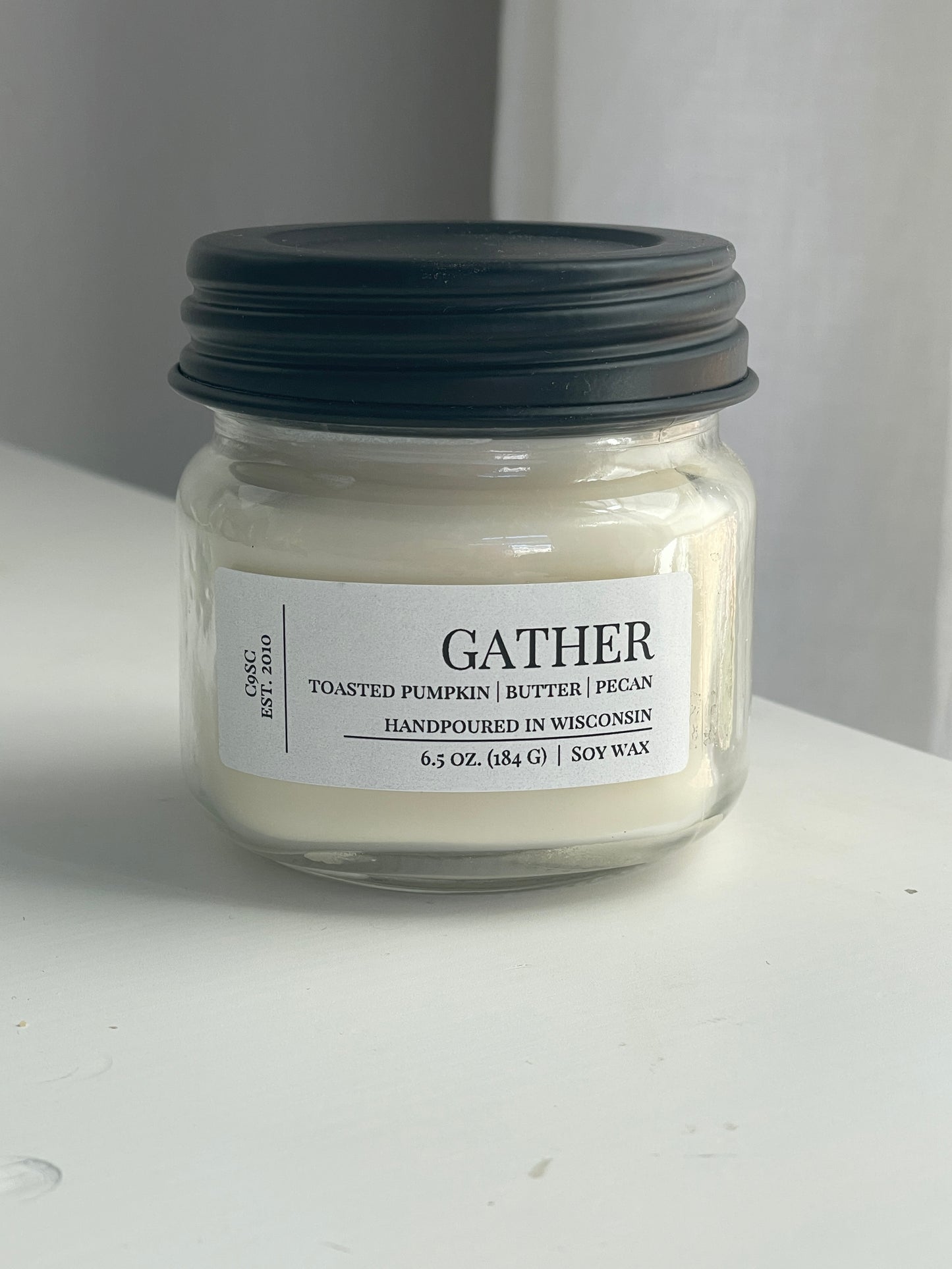 Gather Rocks Glass Soy Candle: Toasted Pumpkin, Cardamom, Vanilla