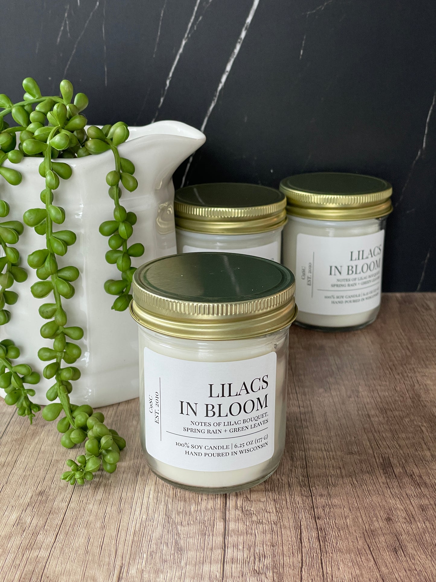 Lilacs In Bloom Soy Candle: Lilacs, Green Leaves